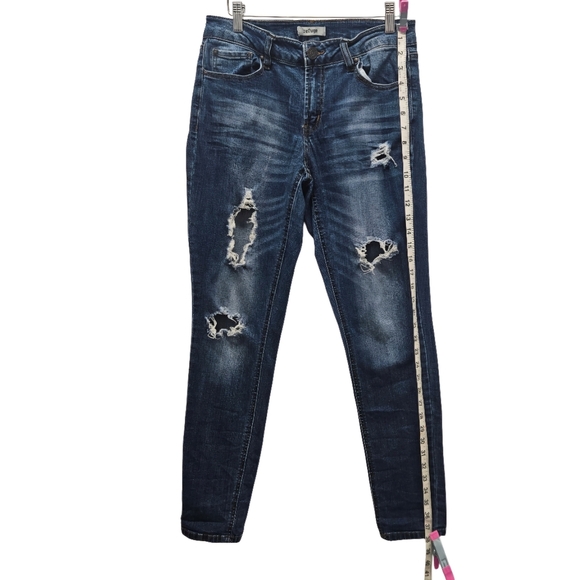 Refuge Distressed Skinny Jeans Medium Dark Wash Size 8 Blue Denim Ripped - Picture 14 of 15